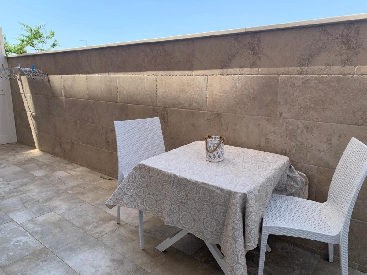 Monolocali White Angel Apartments بورتو سيساريو المظهر الخارجي الصورة